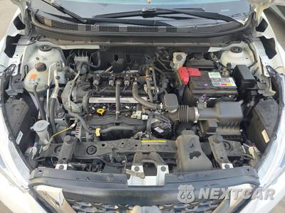 2019 Nissan Kicks SR - zdjęcie 15 z 19 - miniatura