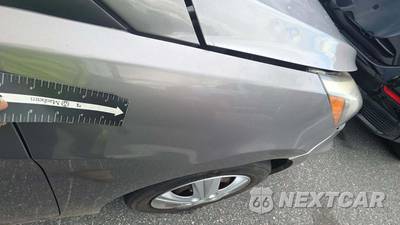 2017 Hyundai Accent SE Hatchback - zdjęcie 28 z 30 - miniatura