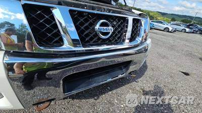 2014 Nissan TITAN SL Crew Cab Short Bed - zdjęcie 37 z 40 - miniatura