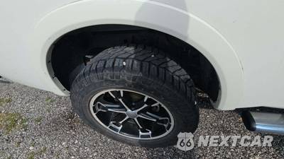 2014 Nissan TITAN SL Crew Cab Short Bed - zdjęcie 24 z 40 - miniatura