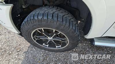 2014 Nissan TITAN SL Crew Cab Short Bed - zdjęcie 32 z 40 - miniatura