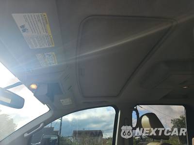 2014 Nissan TITAN SL Crew Cab Short Bed - zdjęcie 17 z 40 - miniatura