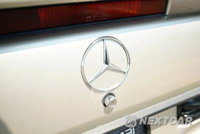 1987 Mercedes-Benz 190 190 E - zdjęcie 13 z 59 - miniatura