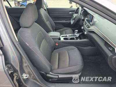 2024 Nissan Altima SV - zdjęcie 8 z 31 - miniatura