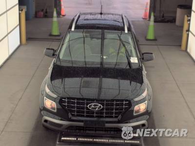 2025 Hyundai Venue SEL - zdjęcie 2 z 29 - miniatura