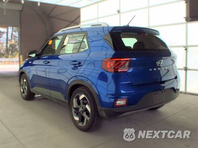 2025 Hyundai Venue SEL - zdjęcie 6 z 24 - miniatura