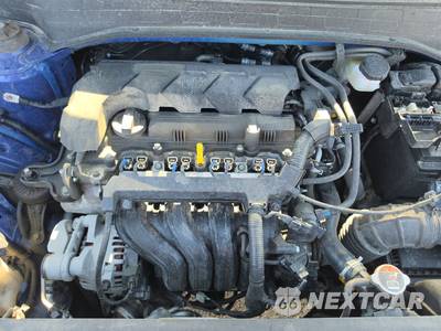 2025 Hyundai Venue SEL - zdjęcie 15 z 29 - miniatura