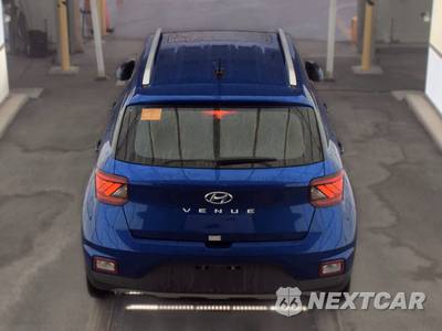 2025 Hyundai Venue SEL - zdjęcie 5 z 29 - miniatura