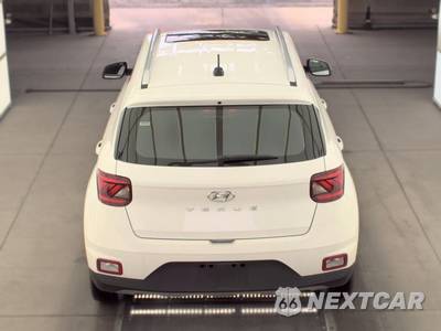 2025 Hyundai Venue SEL - zdjęcie 5 z 25 - miniatura