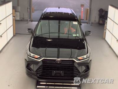 2025 Toyota Grand Highlander XLE - zdjęcie 2 z 38 - miniatura