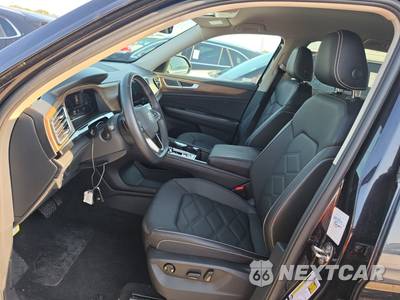 2025 Volkswagen Atlas 2.0T SE w/Technology - zdjęcie 7 z 33 - miniatura