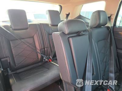 2025 Volkswagen Atlas 2.0T SE w/Technology - zdjęcie 14 z 33 - miniatura