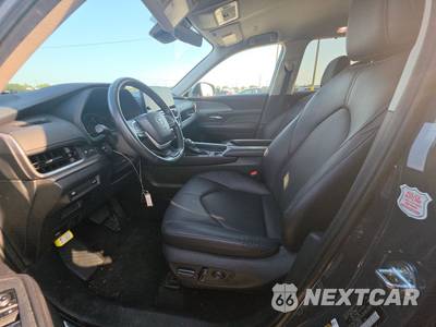 2025 Toyota Grand Highlander XLE - zdjęcie 7 z 25 - miniatura