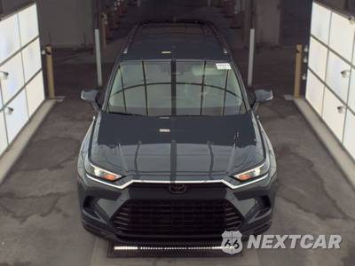 2025 Toyota Grand Highlander XLE - zdjęcie 2 z 25 - miniatura