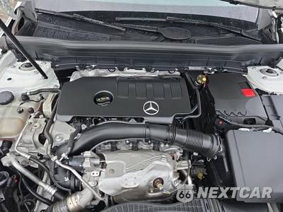 2023 Mercedes-Benz GLB 250 4MATIC - zdjęcie 19 z 22 - miniatura