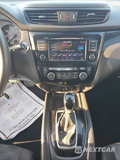 2019 Nissan Rogue Sport SV - zdjęcie 11 z 22 - miniatura