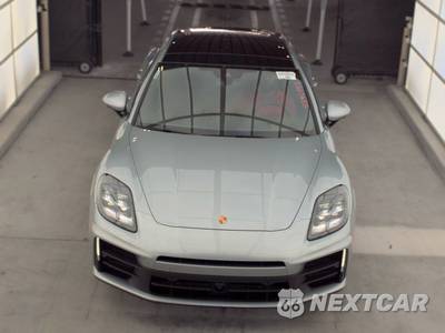 2026 Porsche Panamera - zdjęcie 2 z 28 - miniatura