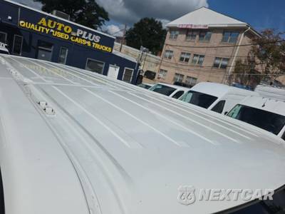 2020 Nissan NV2500 HD Cargo SV Standard Roof 146.1" WB - zdjęcie 12 z 21 - miniatura