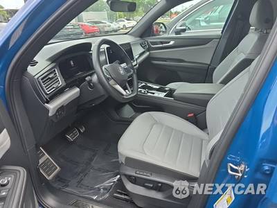 2026 Volkswagen Atlas Cross Sport 2.0T SEL R-Line Black - zdjęcie 13 z 22 - miniatura