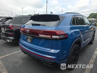 2026 Volkswagen Atlas Cross Sport 2.0T SEL R-Line Black - zdjęcie 4 z 22 - miniatura