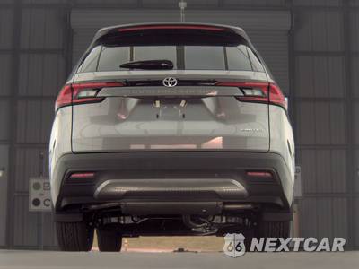 2026 Toyota Grand Highlander Limited - zdjęcie 7 z 26 - miniatura