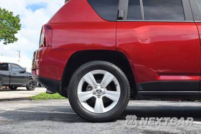 2014 Jeep Compass Sport - zdjęcie 37 z 50 - miniatura