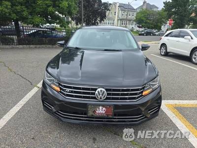 2017 Volkswagen Passat 1.8T R-Line w/Comfort Pkg - zdjęcie 2 z 21 - miniatura