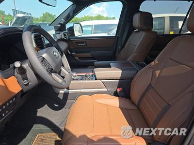 2026 Toyota Sequoia 1794 Edition - zdjęcie 13 z 26 - miniatura