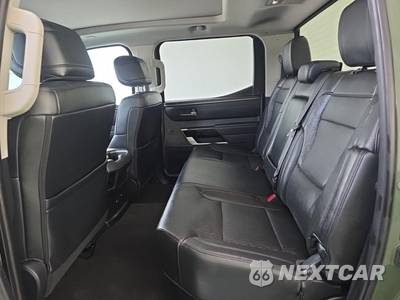 2023 Toyota Tundra Limited Crew Cab Short Bed - zdjęcie 10 z 16 - miniatura