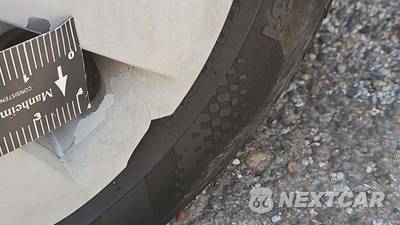 2019 Nissan Versa Sedan SV - zdjęcie 26 z 33 - miniatura