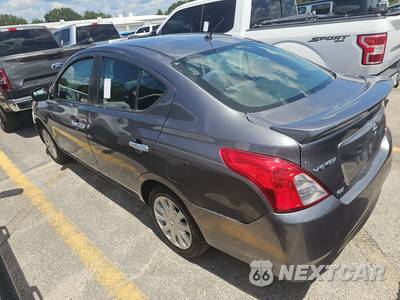2019 Nissan Versa Sedan SV - zdjęcie 6 z 33 - miniatura