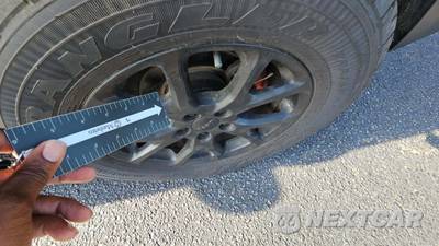 2015 Jeep Cherokee Latitude - zdjęcie 41 z 68 - miniatura