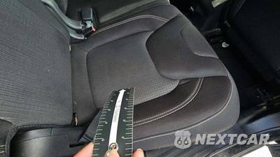 2015 Jeep Cherokee Latitude - zdjęcie 63 z 68 - miniatura