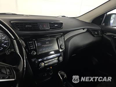 2020 Nissan Rogue Sport SV - zdjęcie 11 z 17 - miniatura