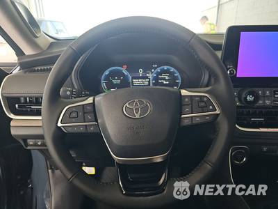 2026 Toyota Grand Highlander Hybrid Limited - zdjęcie 10 z 20 - miniatura
