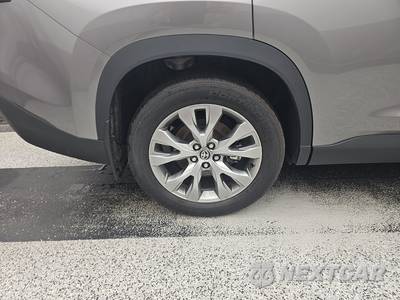 2025 Toyota Grand Highlander Hybrid Limited - zdjęcie 5 z 23 - miniatura