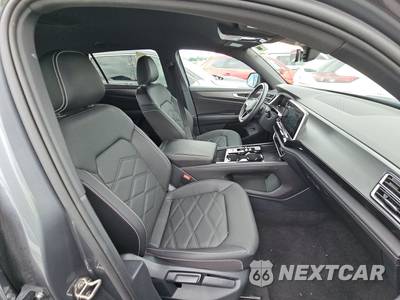 2025 Volkswagen Atlas Cross Sport 2.0T SE w/Technology - zdjęcie 8 z 30 - miniatura
