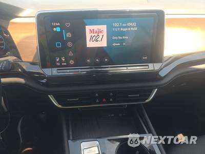 2025 Volkswagen Atlas 2.0T SE w/Technology - zdjęcie 11 z 24 - miniatura