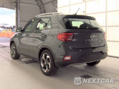 2025 Hyundai Venue SEL - zdjęcie 6 z 30 - miniatura
