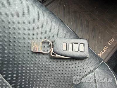 2013 Lexus ES 350 - zdjęcie 14 z 43 - miniatura