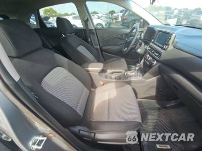 2021 Hyundai Kona SE - zdjęcie 8 z 27 - miniatura