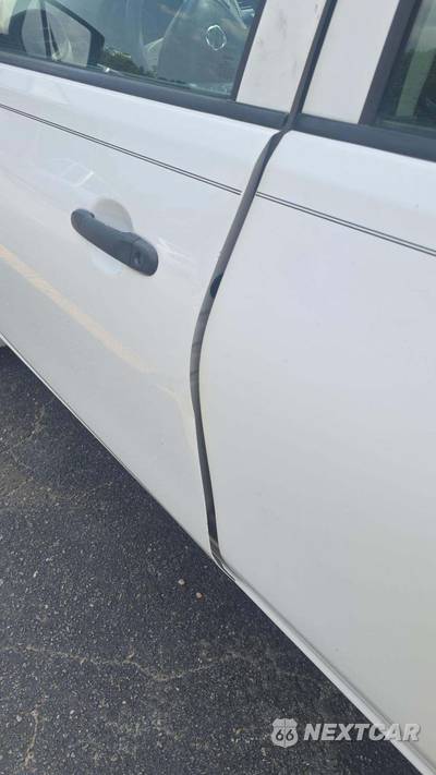 2017 Nissan Versa Sedan S Plus - zdjęcie 18 z 23 - miniatura