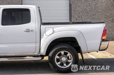 2006 Toyota Tacoma PreRunner Crew Cab Medium Bed - zdjęcie 13 z 50 - miniatura