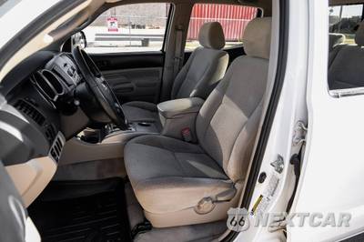 2006 Toyota Tacoma PreRunner Crew Cab Medium Bed - zdjęcie 32 z 50 - miniatura
