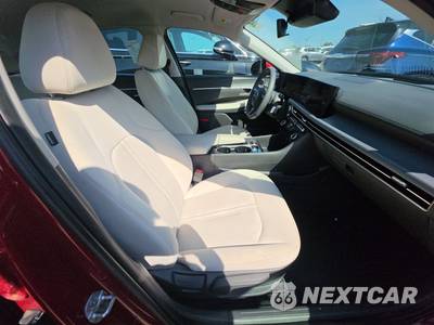 2025 Hyundai Sonata SEL - zdjęcie 14 z 27 - miniatura