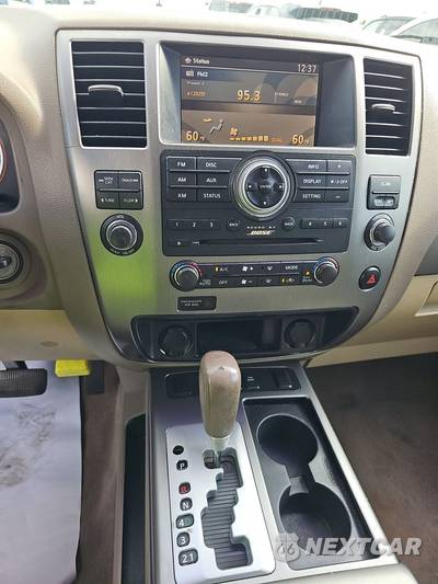 2014 Nissan Armada SV - zdjęcie 11 z 37 - miniatura