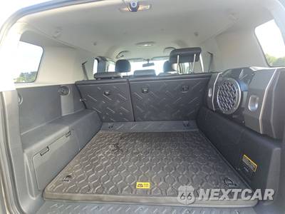 2008 Toyota FJ Cruiser w/Rear Doors - zdjęcie 16 z 24 - miniatura