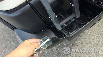 2008 Toyota FJ Cruiser w/Rear Doors - zdjęcie 21 z 24 - miniatura