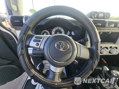 2008 Toyota FJ Cruiser w/Rear Doors - zdjęcie 10 z 24 - miniatura
