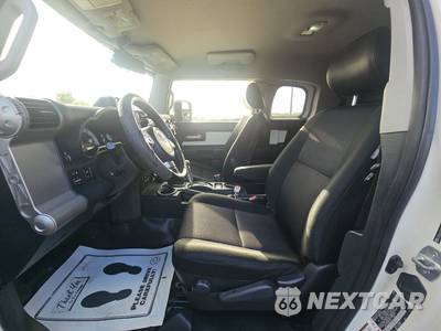 2008 Toyota FJ Cruiser w/Rear Doors - zdjęcie 7 z 24 - miniatura